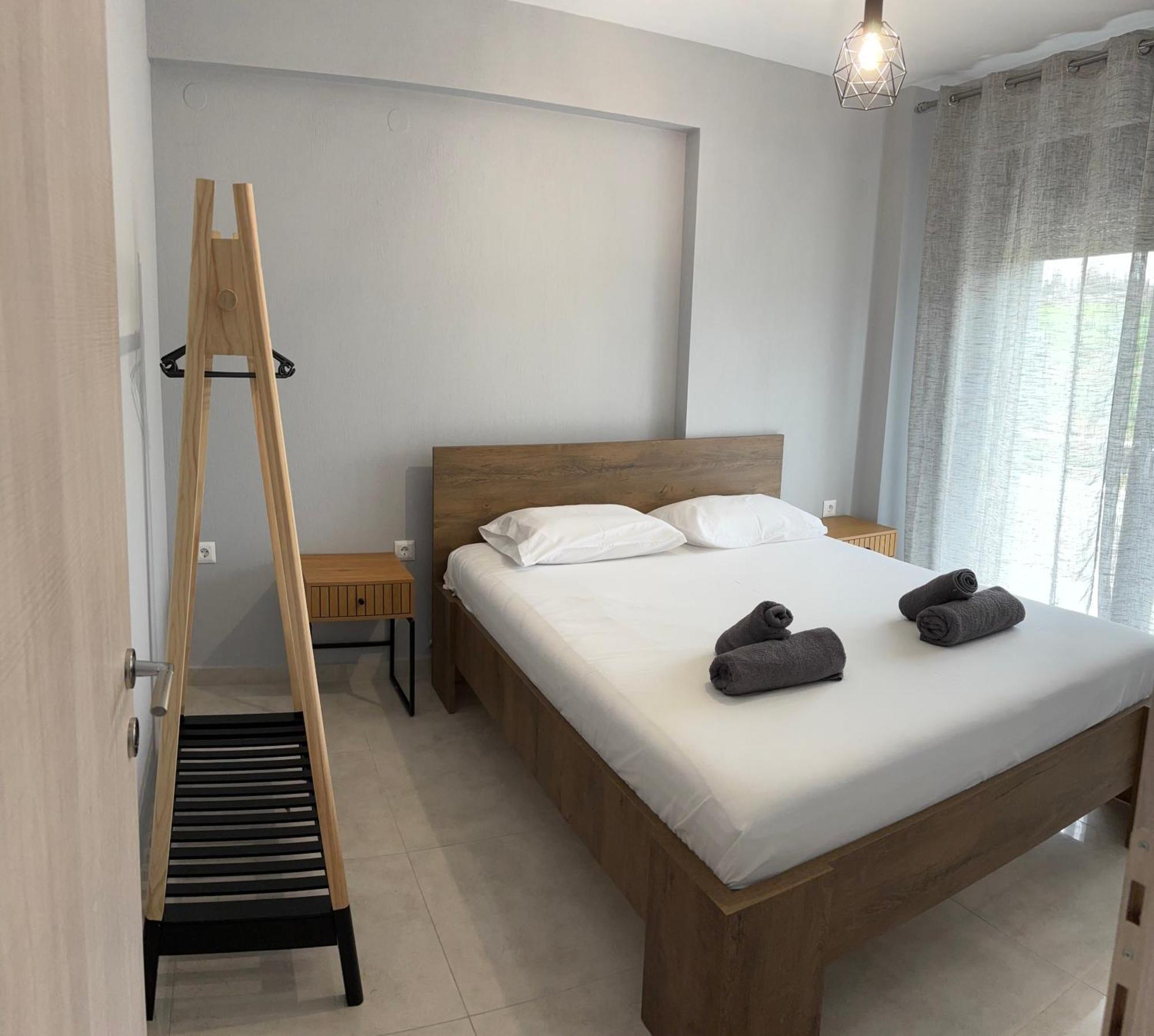 Elinor Apartments Флогита Экстерьер фото