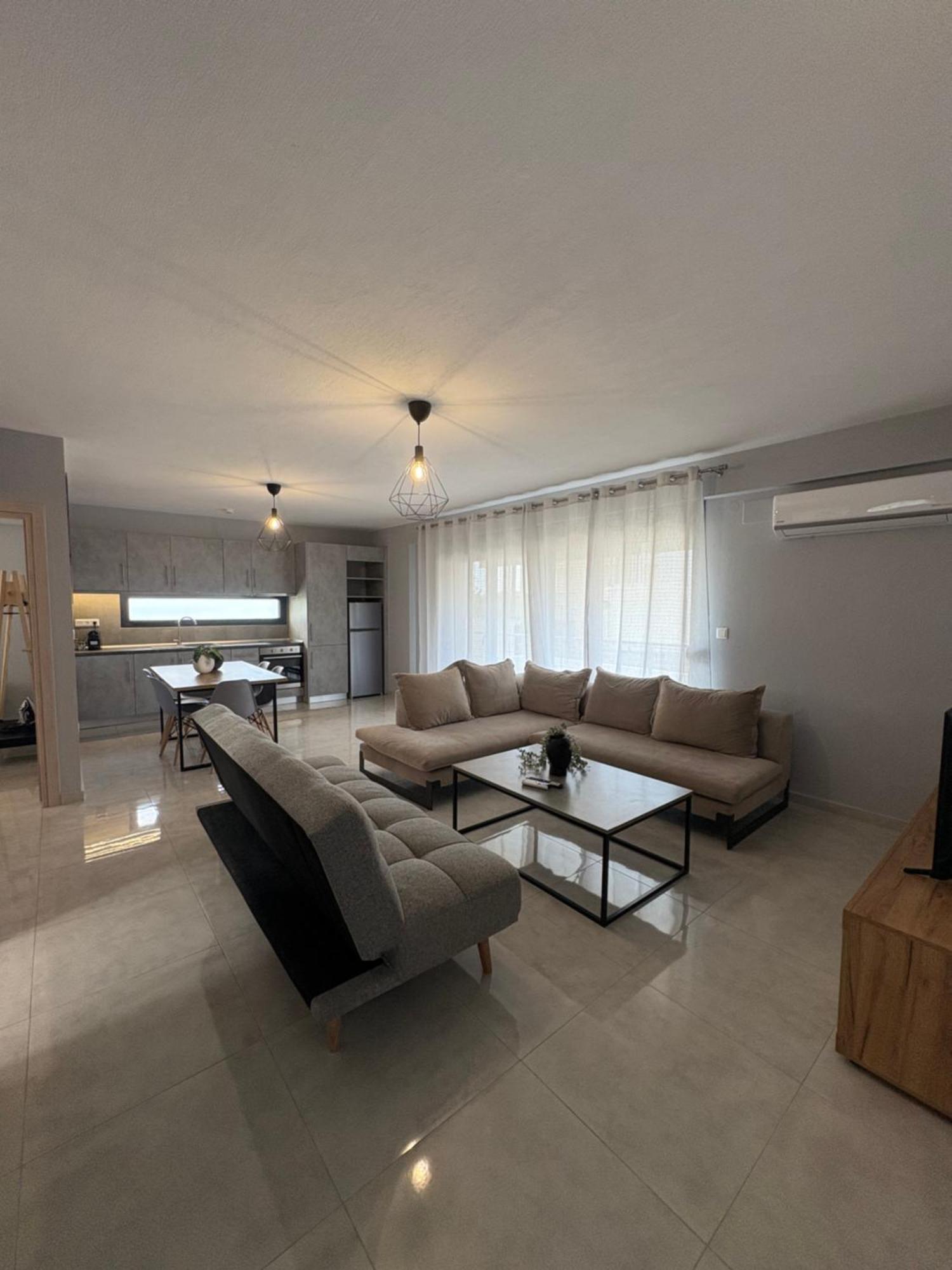 Elinor Apartments Флогита Экстерьер фото